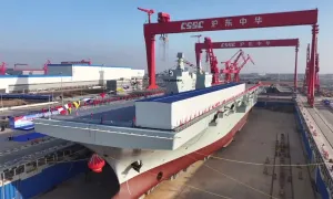 Trung Quốc hạ thủy tàu đổ bộ gắn máy phóng điện từ Trung Quốc hạ thủy tàu đổ bộ gắn máy phóng điện từ