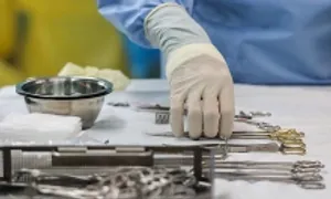 Mất tinh hoàn sau tai nạn trong kỳ trăng mật